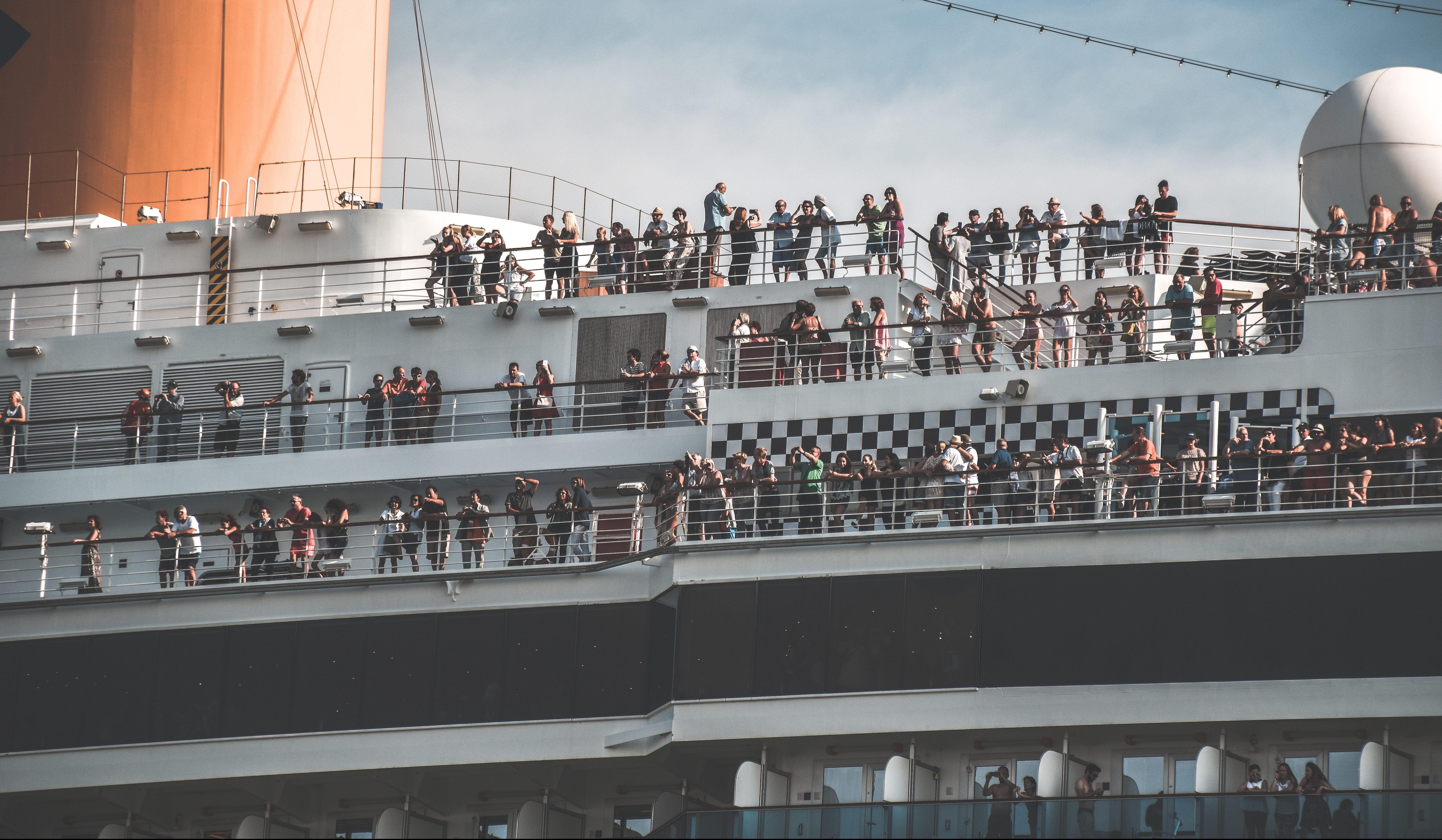 Shuffleboard Auf Dem Kreuzfahrtschiff Mein Kreuzfahrttreff