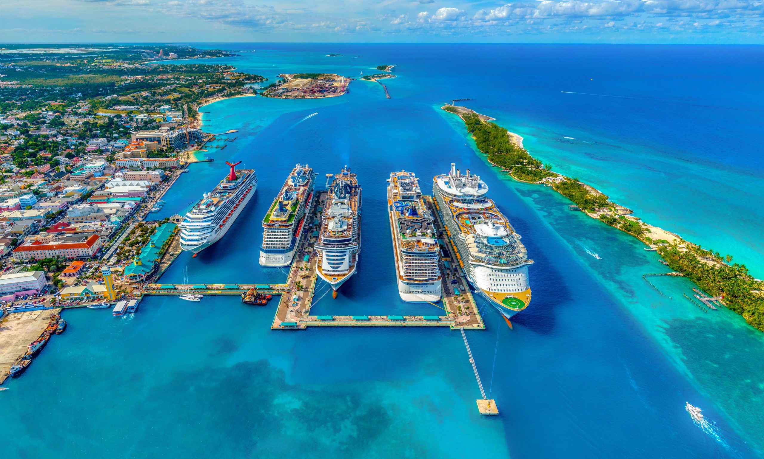 Kreuzfahrtschiffe auf den Bahamas 